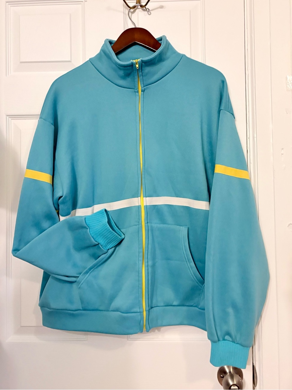 Stranger Things S4 Max Mayfield Inspired Aqua Blue Trac Jacket Womens Size Large